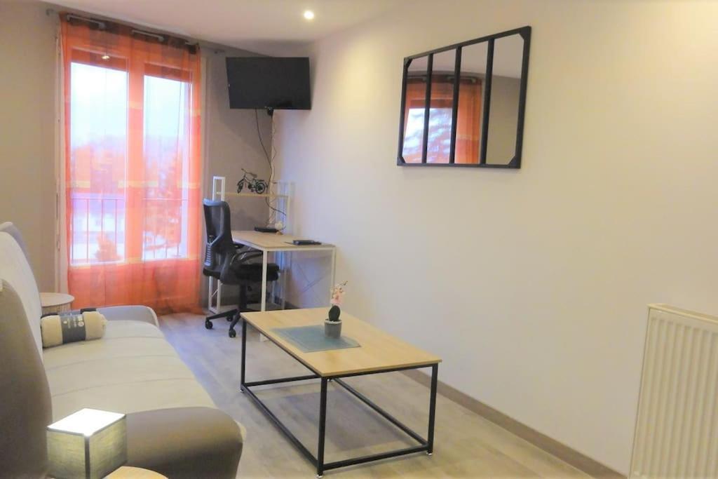 Apartamento Le Belvedere Dernier Etage Avec Terrasse Wifi Fibre Tarbes Exterior foto