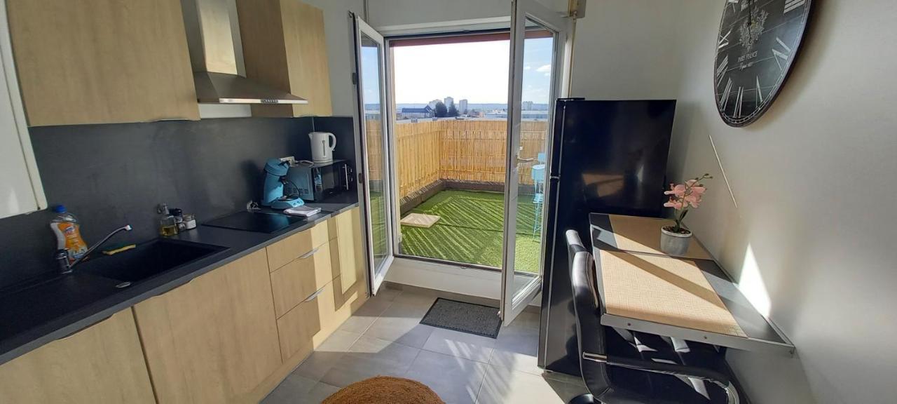 Apartamento Le Belvedere Dernier Etage Avec Terrasse Wifi Fibre Tarbes Exterior foto